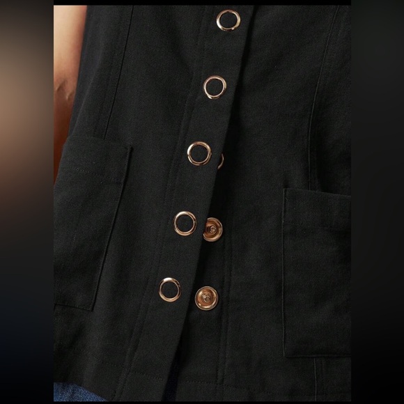 Black button front halter top open back vest top with pocket front - Picture 7 of 9